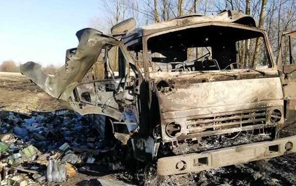 Ворожа вантажівка з боєприпасами наїхала на міну