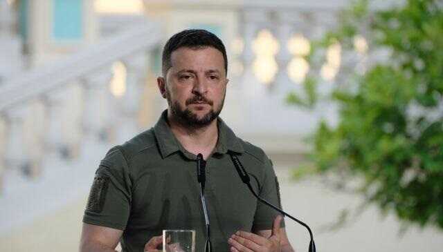 Зеленский: переговоры с Россией сейчас означают замораживание войны