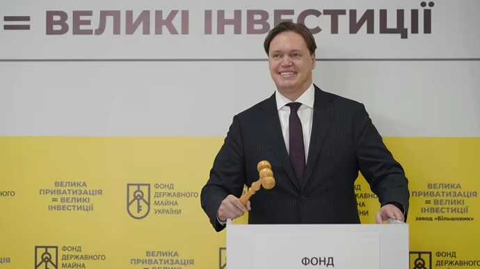 Розшукуваний ексглава Фонду держмайна Сенниченко зареєстрував фірму в Іспанії