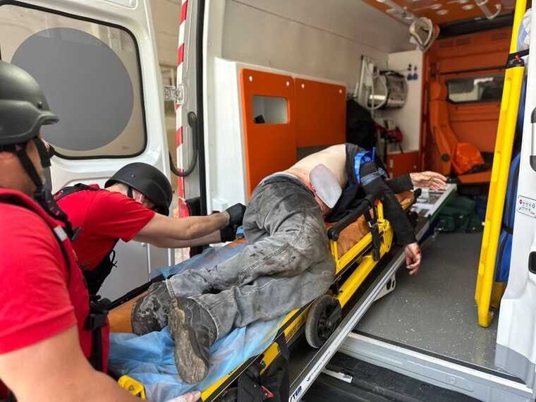 Окупанти прицільно обстріляли транспортне підприємство Херсону, загинули двоє працівників