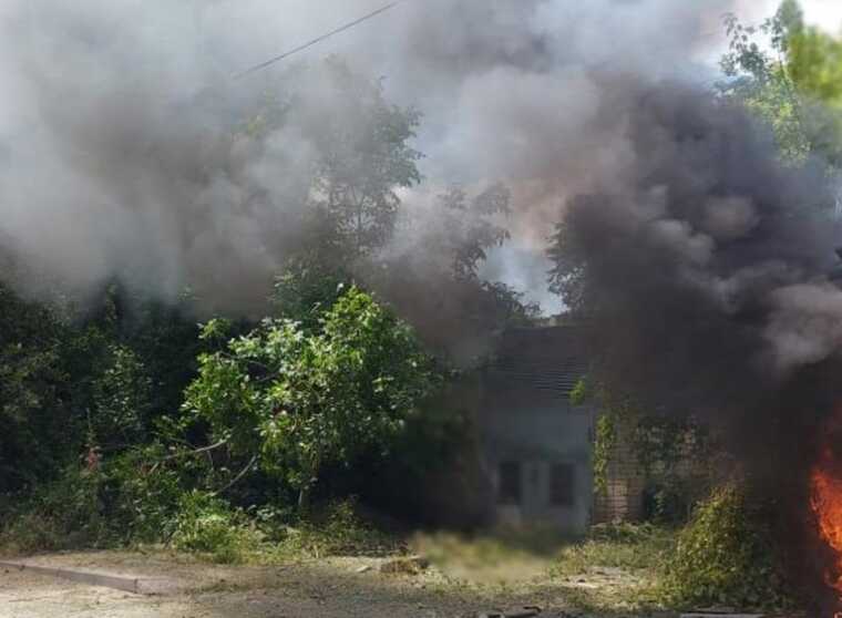 Окупанти завдали удару по підприємству Херсона: мінімум 3 загиблих та 3 поранених