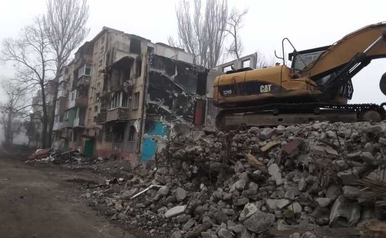 В окупованому Маріуполі окупанти знесли вже 300 будинків