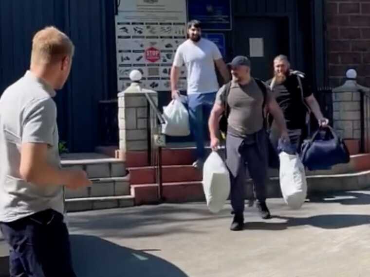 Троє підозрюваних зі складу банди "Лєшого" вийшли на волю