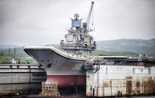Терміни здачі авіаносця "Адмірал Кузнєцов" у РФ знову здвинули