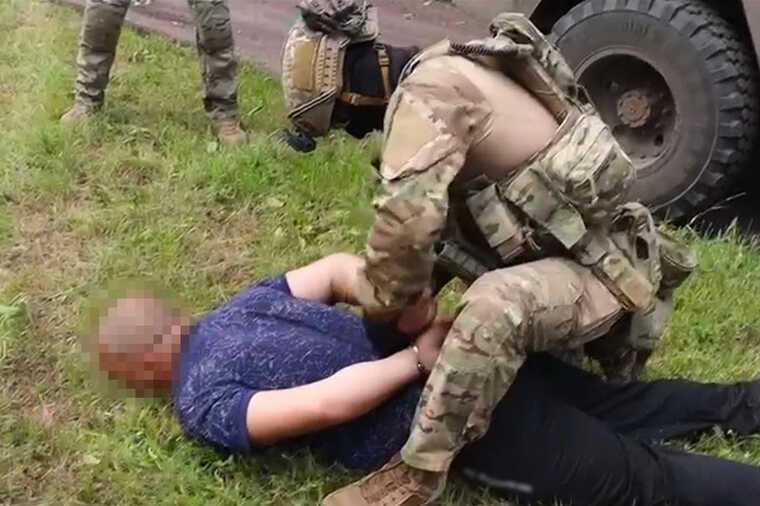 Здавав ФСБ РФ позиції HIMARS під Бахмутом: СБУ затримала колаборанта