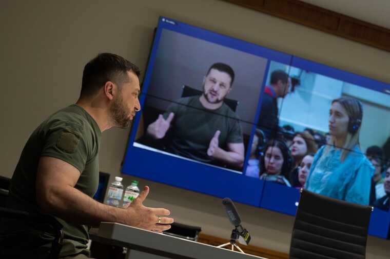 Зеленский назвал невозможным примирение украинцев и россиян в обозримом будущем