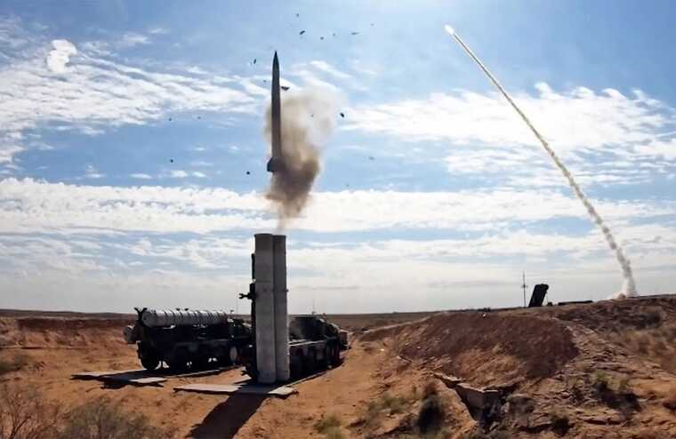 Оккупанты ударили по Запорожью с С-300, есть повреждения инфраструктуры