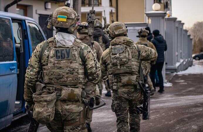 В Харкові діяла банда грабіжників: Представлялись співробітниками СБУ