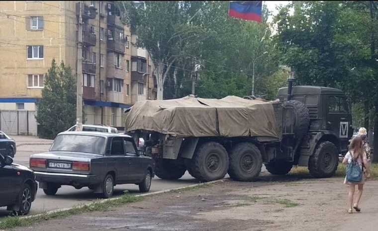 Кількість окупантів у Маріуполі зростає, відомо про близько 35 тис. військових РФ