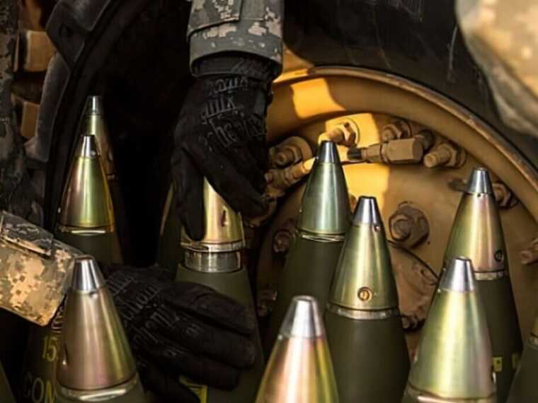 Путін вперше прокоментував передачу Україні касетних боєприпасів: "Не від гарного життя"