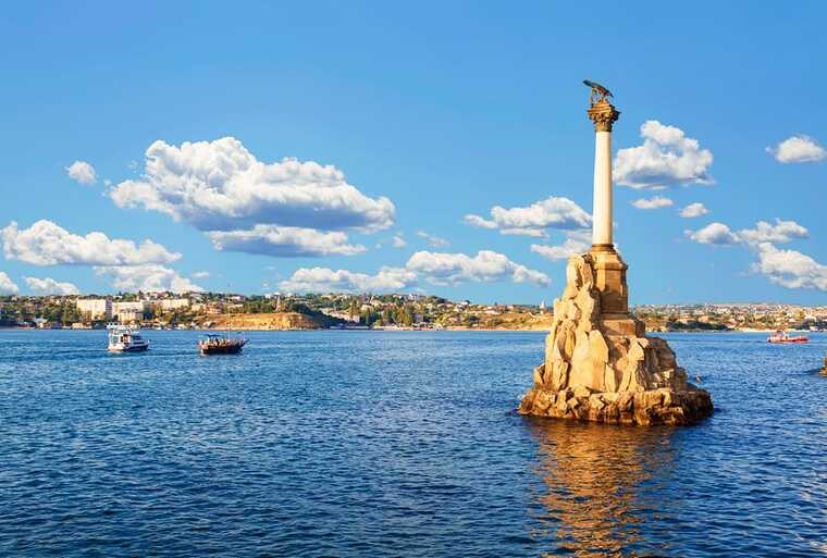 Севастополь зазнав найінтенсивнішої з початку травня атаки безпілотників