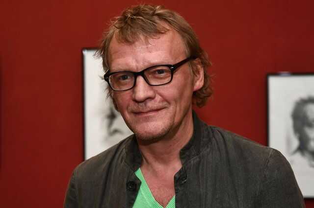 Актор Серебряков, який критикував Росію, несподівано "перевзувся" і сльозливо підіграв російській пропаганді