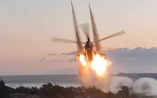 Бойова робота ударного українського вертольота Мі-24