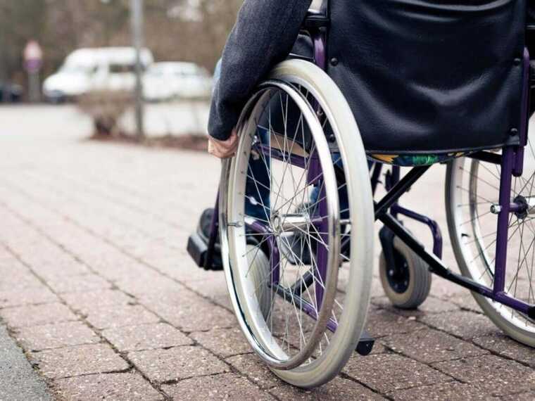 Київ витратить 1,35 млн гривень на інвалідні візки