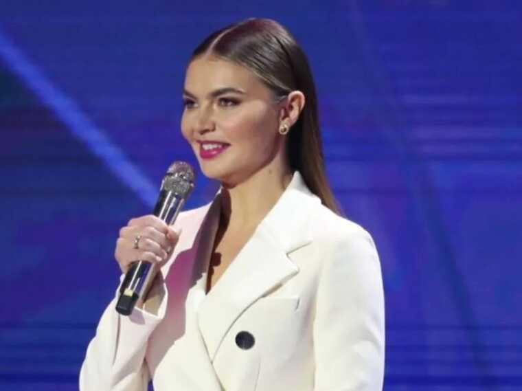 "Коханка Путіна" Кабаєва заявила про руйнування спорту через заборону прапора Росії