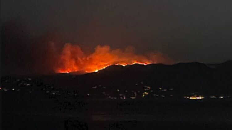 Греція у вогні: У країні потужні лісові пожежі на острові Корфу