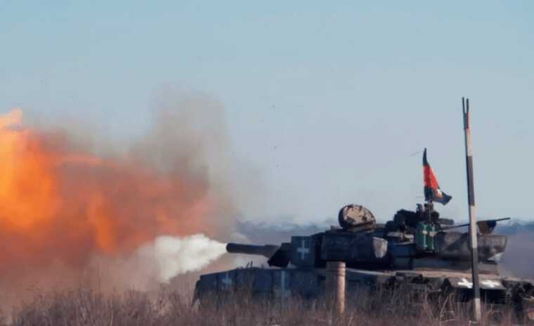Танковый кулак "Кракена": в ГУР показали эффектные кадры тренировки экипажей