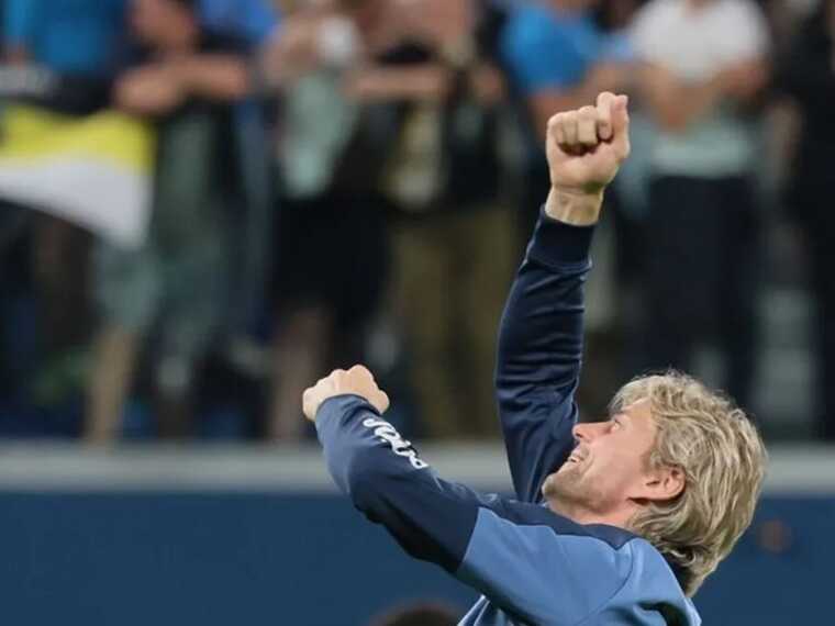 Поки Росія бомбила Одесу, зрадник Тимощук стрибав від радості у Санкт-Петербурзі