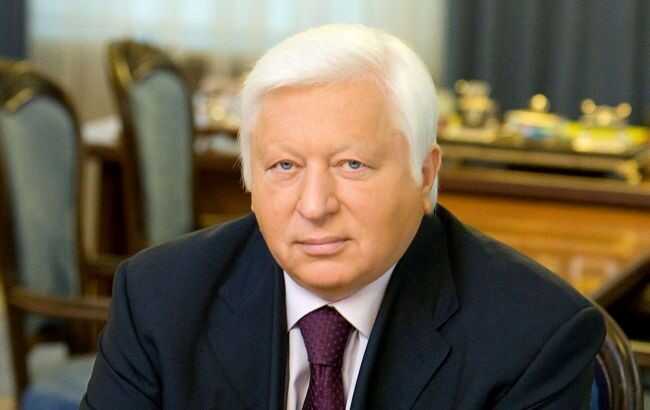 Bloomberg: Суд ЕС отменил санкции против Пшонки и его сына