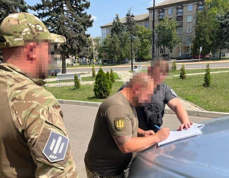 У Краматорську на хабарі затримали військовослужбовців