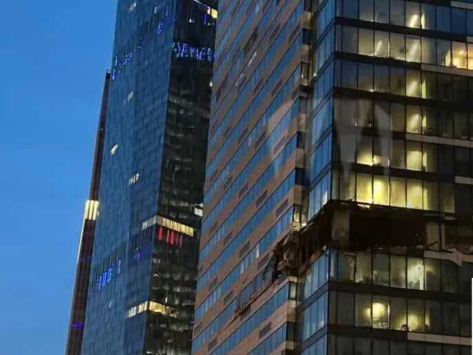 Москву знову атакували невідомі БпЛА: у 50-поверховому бізнес-центрі прогримів вибух
