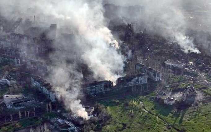 У Бахмуті раптове затишшя: військовий розповів, що відбувається