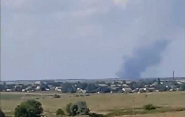 Вибухи в Токмаку: ймовірно, детонує склад із боєприпасами