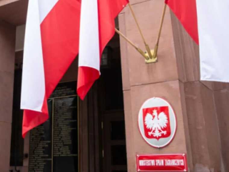 Польща надала Білорусі докази порушення кордону військовими гелікоптерами та закликала припинити провокації