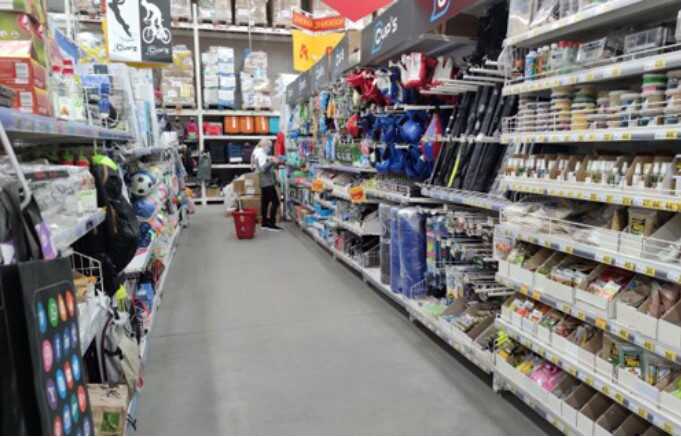 Що буде з цінами в Україні в найближчі місяці: прогноз Мінекономіки