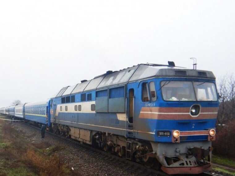 Напередодні Дня Незалежності УЗ призначила додаткові потяги