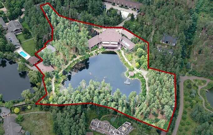 У Пшонки появился конкурент: в сети показали имение экслидера КПУ Симоненко