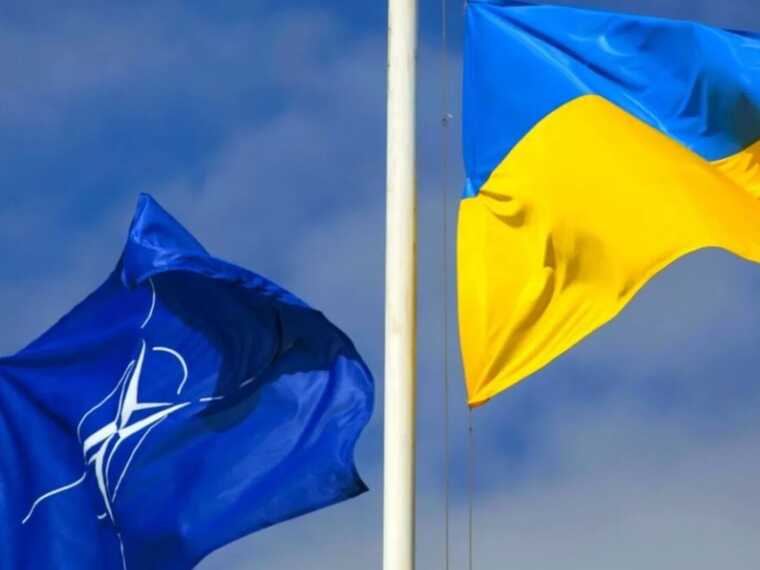 Маркарова: состоятся серьезные дискуссии по вступлению Украины в НАТО, процесс усложняет война