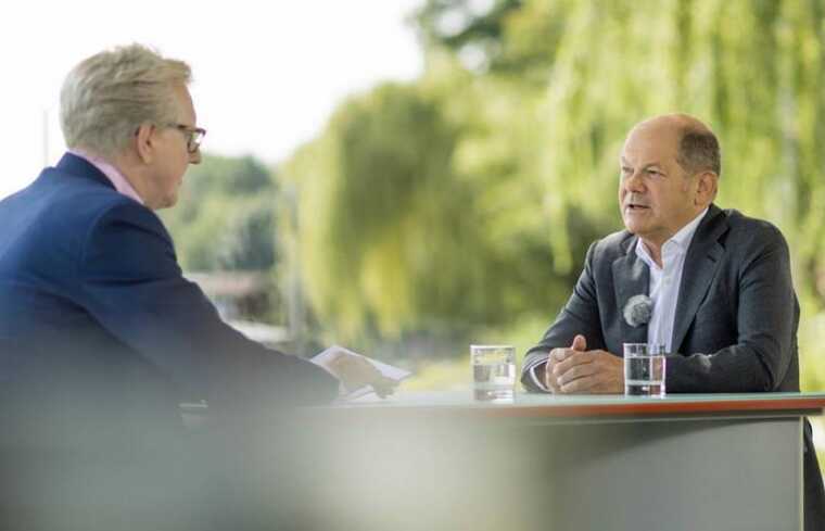 Канцлер Німеччини Олаф Шольц розраховує на дипломатичне вирішення війни в Україні