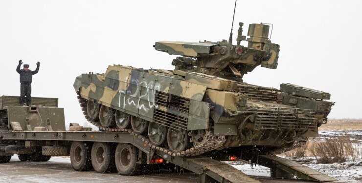 В РФ намерены модернизировать списанные танки Т-72 в БМПТ "Терминатор"