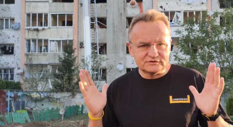 У Львові ракета окупантів прилетіла у двір дитячого садка