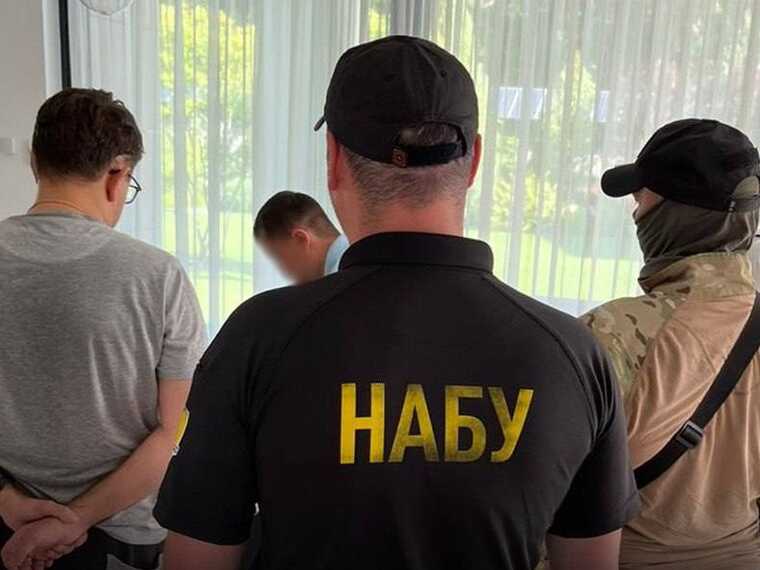 Заволодіння держземлями на майже 2 млрд грн: викрито організовану групу