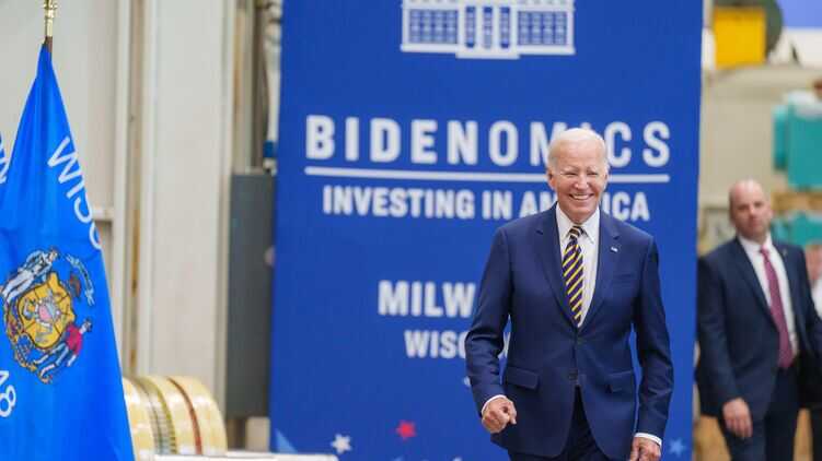 Конгресмени запідозрили, що у скандальному листуванні Байден користувався псевдонімами