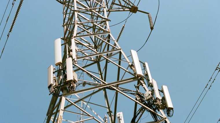 У Брянській області поскаржилися на атаку ЗСУ: підірвано вежу стільникового зв’язку