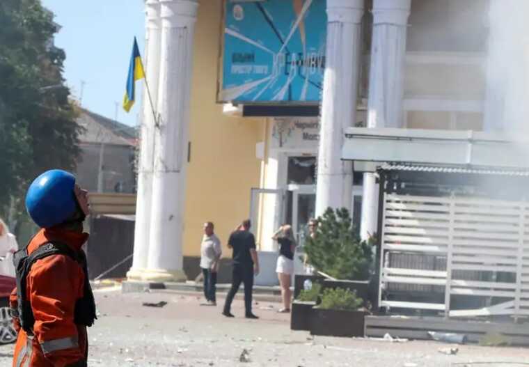 Кількість постраждалих унаслідок ракетного удару по Чернігову збільшилася до 156