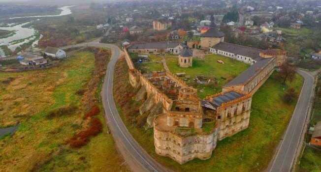 Оккупанты повредили в Украине крепость XVI века