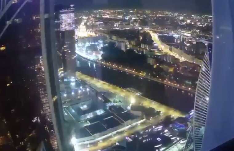 У Москві та Підмосков’ї вночі пролунали вибухи через атаку дронів