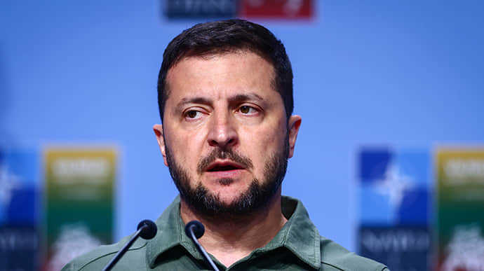 Зеленский: Украина хочет вместе с Финляндией производить бронемашины Pasi