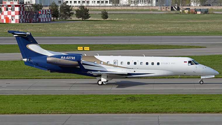    :      Embraer Legacy 600