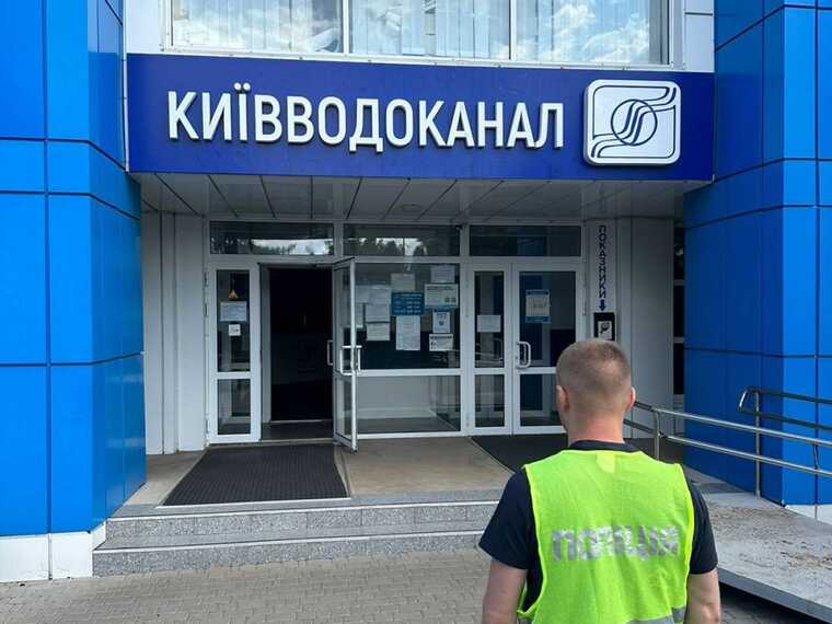 Посадовець «Київводоканалу» вимагав пів мільйона гривень за укладення договору