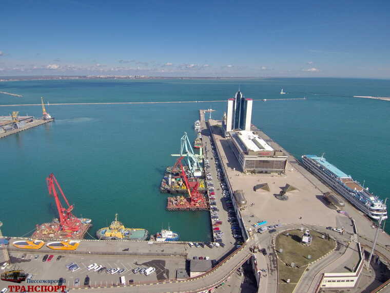 В Україні підтвердили вихід другого судна з порту Одеси