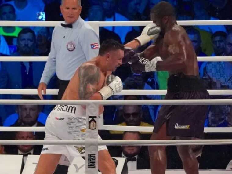 Російський тренер висловився про скандал у бою українця з Дюбуа: "Рефері врятував Усика"