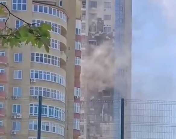 У центрі Донецька пролунали вибухи