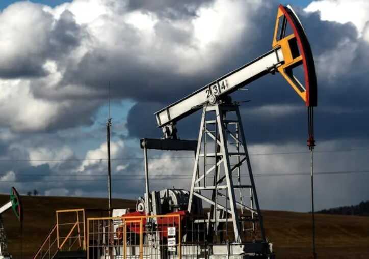 Reuters: Ціни на нафту "рвонули" вгору через США