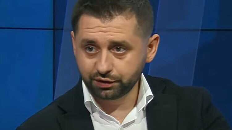 "Слуга народу" обіцяє до нового року реформувати роботу військово-лікарських комісій