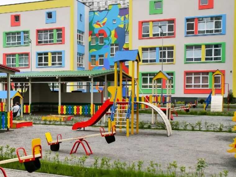 У Києві та області зафіксували спалах гострої кишкової інфекції у дитсадках